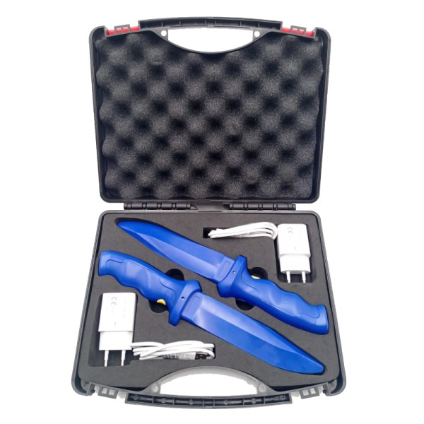 KIT DE 2 CUCHILLOS ELECTRICOS BLUEKNIFE PARA ENTRENAMIENTO RECARGABLE
