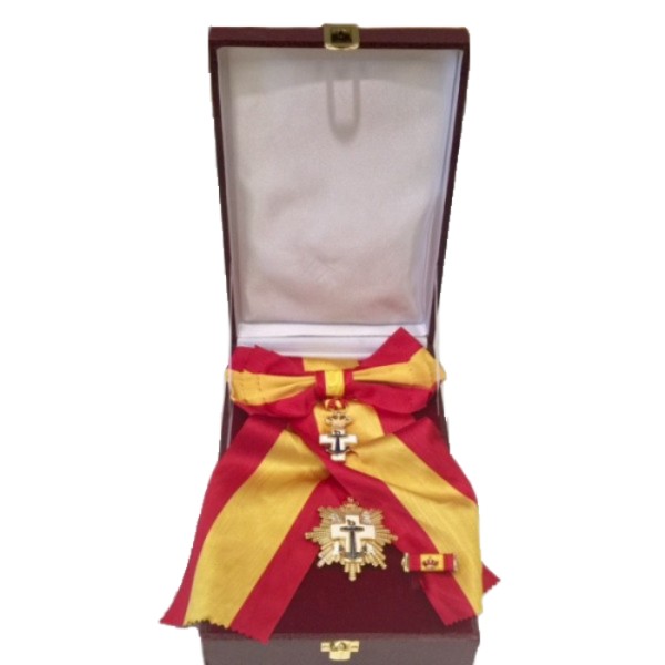 ESTUCHE GRAN CRUZ DEL MERITO NAVAL DISTINTIVO BLANCO CON BANDA - VENERA + PASADOR