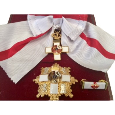 GRAN CRUZ DEL MERITO MILITAR DISTINTIVO BLANCO CON BANDA - VENERA + PASADOR