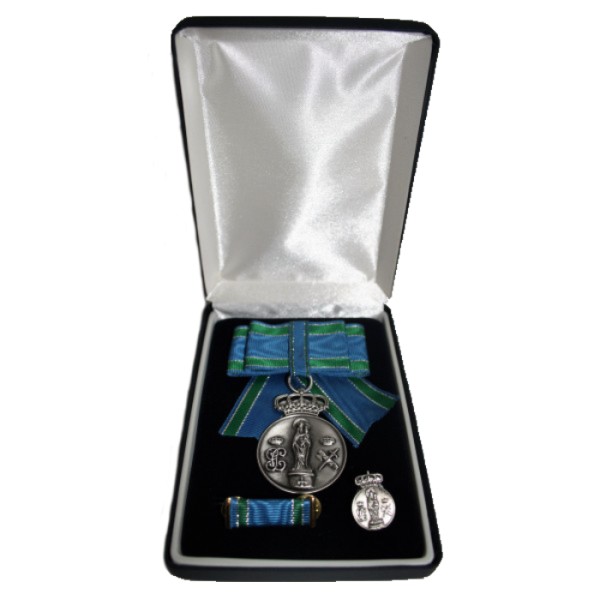 ESTUCHE CONJUNTO LAZO SEÑORA MEDALLA CENTENARIO DE LA VIRGEN DEL PILAR (CHAPADA PLATA 10 MICRAS) + PIN + PASADOR