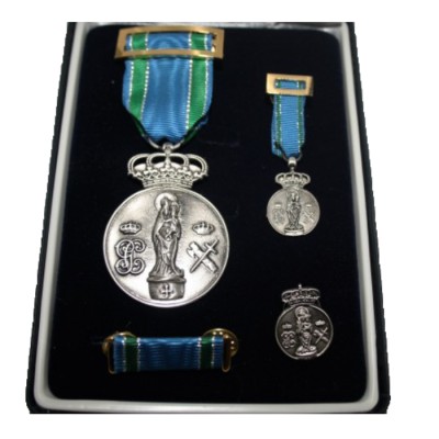 MEDALLA CENTENARIO DE LA VIRGEN DEL PILAR + MEDALLA MINI + PIN + PASADOR (CHAPADA PLATA DE 10 MICRAS)