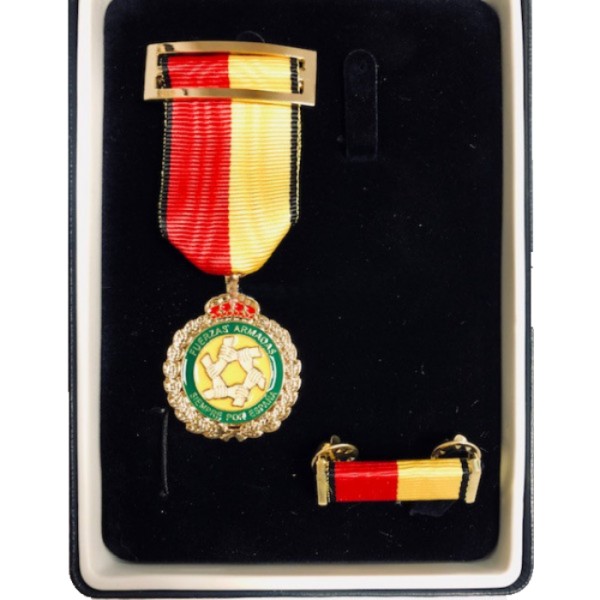 ESTUCHE CONJUNTO MEDALLA CONMEMORATIVA DE LA OPERACION BALMIS